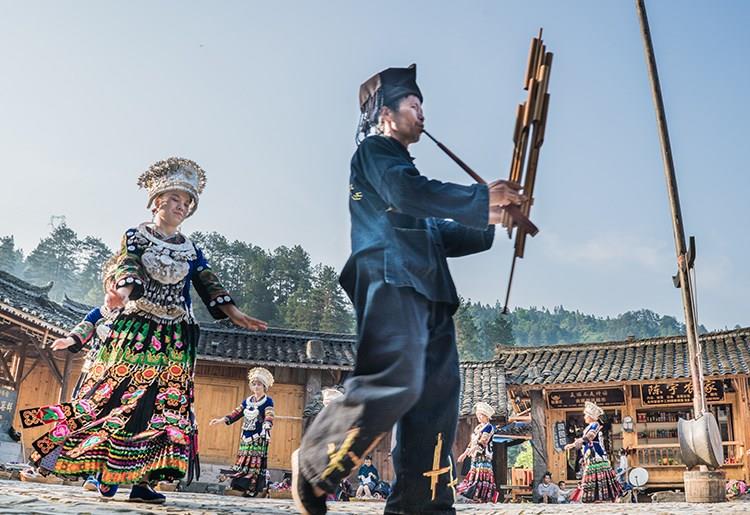 張家界風(fēng)景正好，而您剛好有空